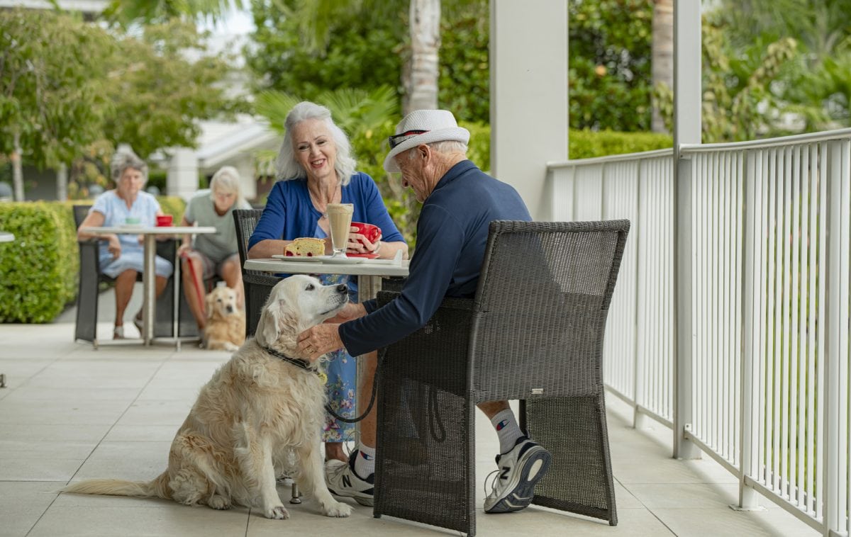luxury senior living dining at the local cafe